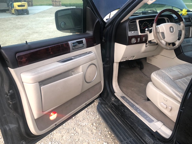 2003navigator