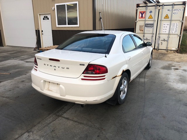 2006dodgestratuscar